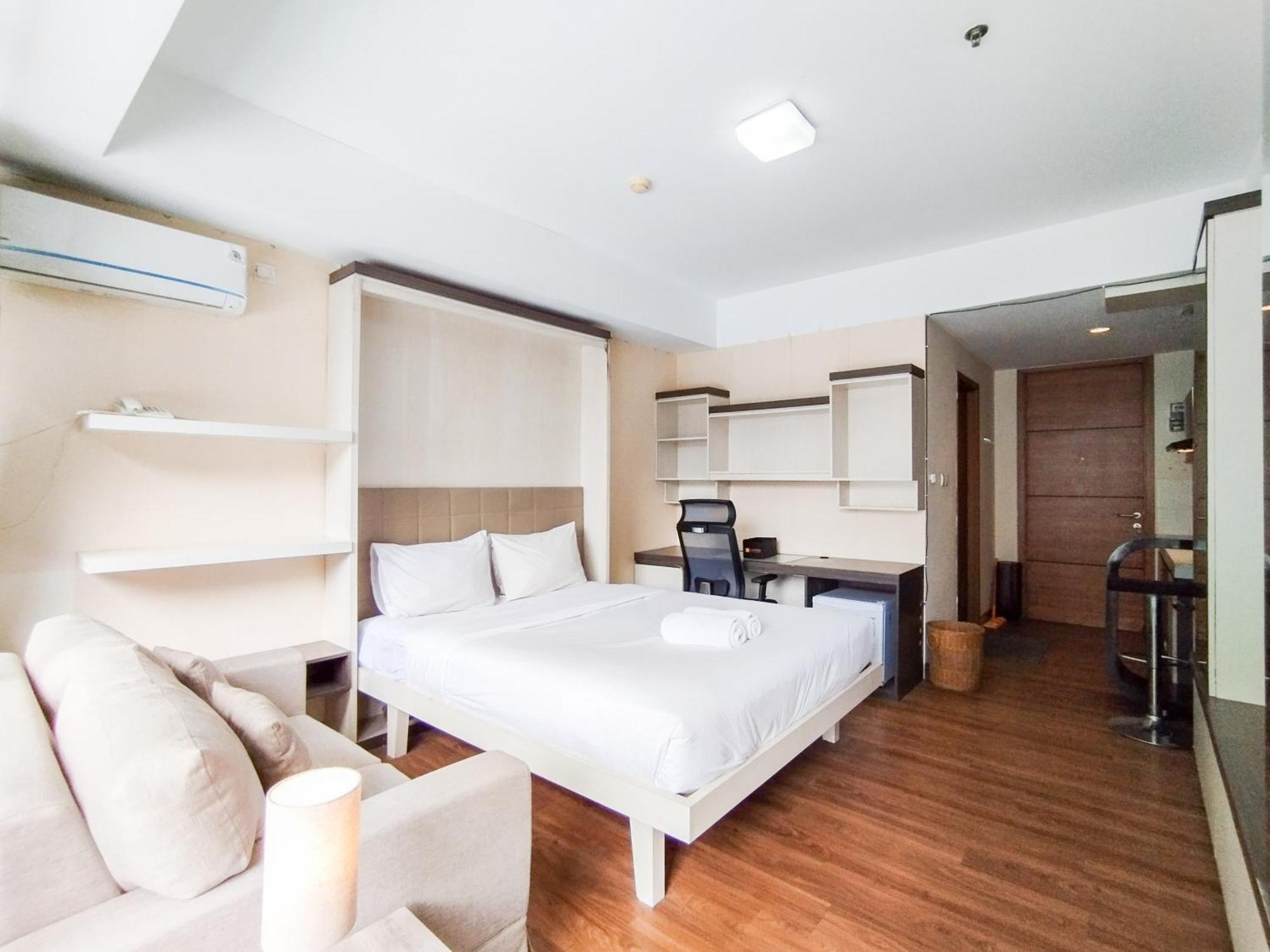Simply And Comfy Studio Room Apartment Beverly Dago By Travelio 万隆 外观 照片