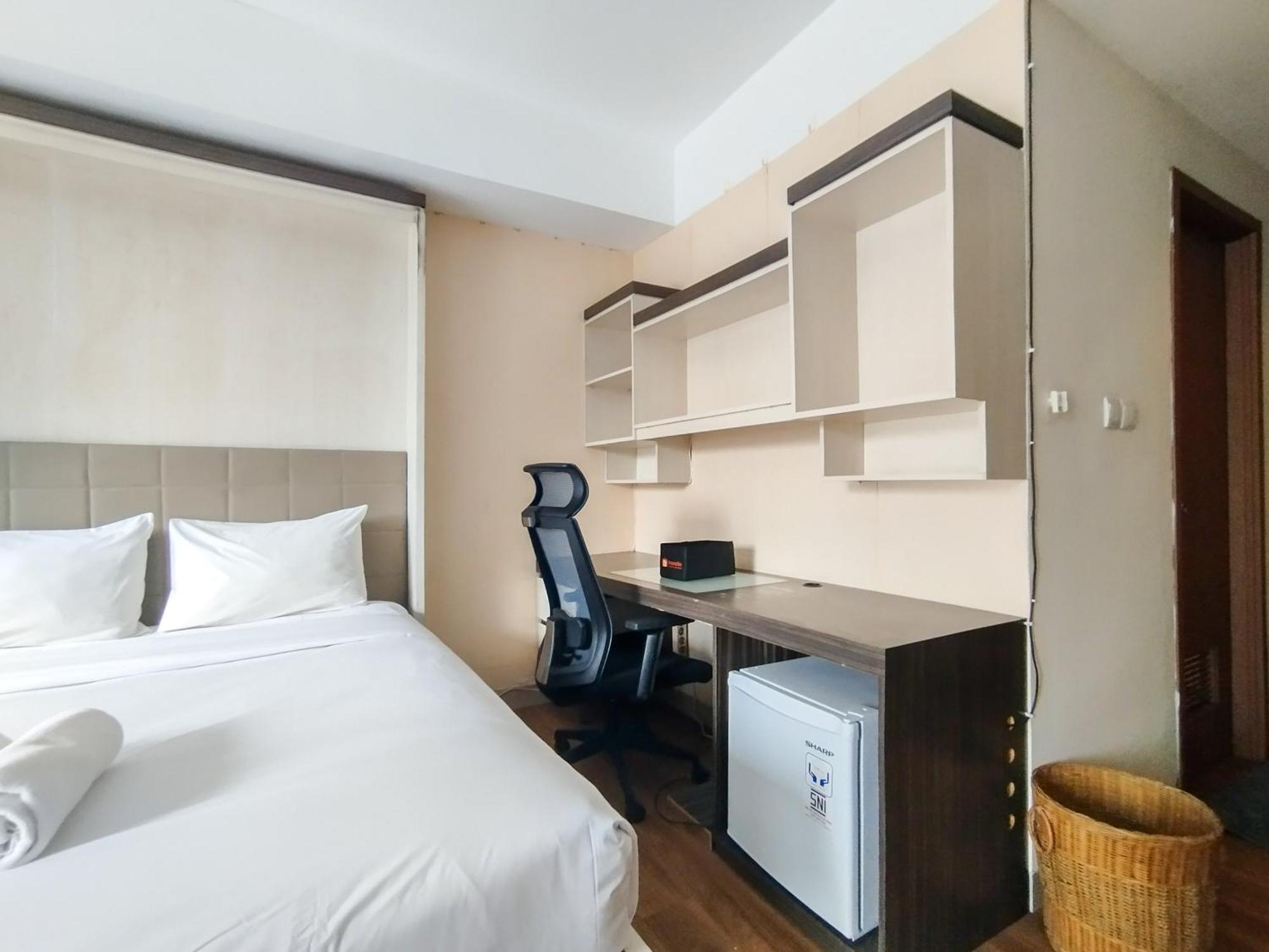 Simply And Comfy Studio Room Apartment Beverly Dago By Travelio 万隆 外观 照片